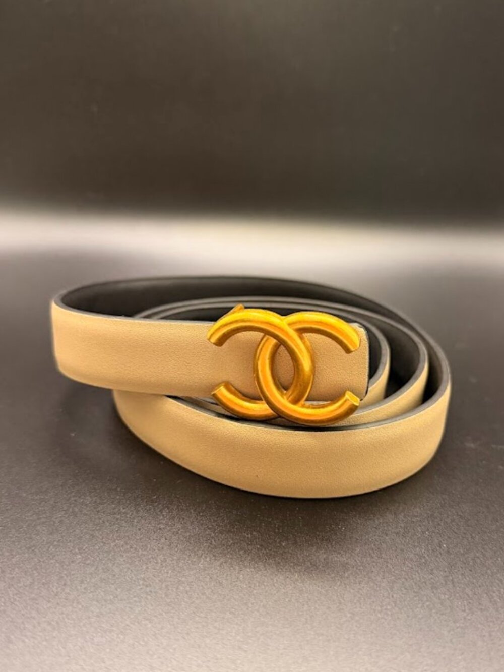 Beige Minimal Luxury Double Ring Belt Gold Buckle Designer Style Size 44/110